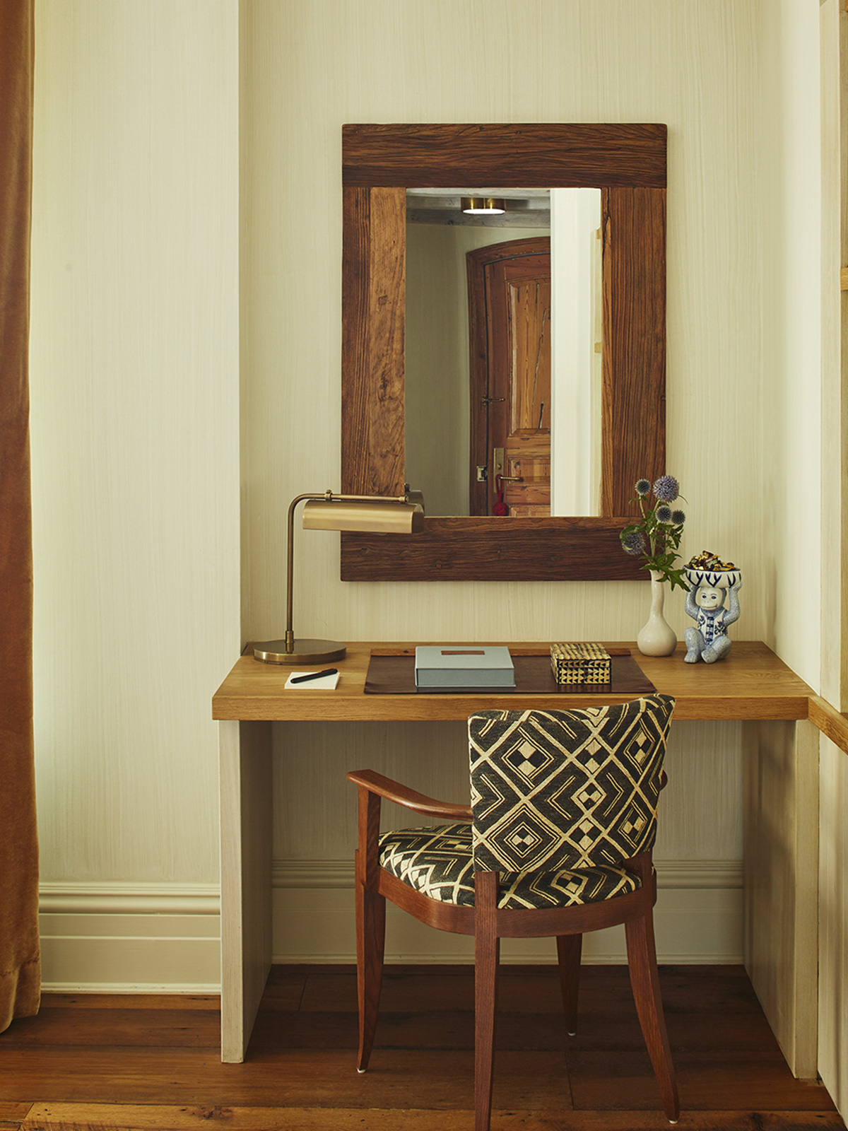 Desk and seating area in the suite