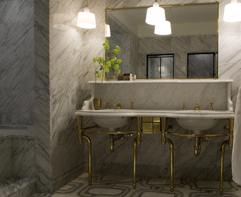 Greenwich Corner Suite Bathroom