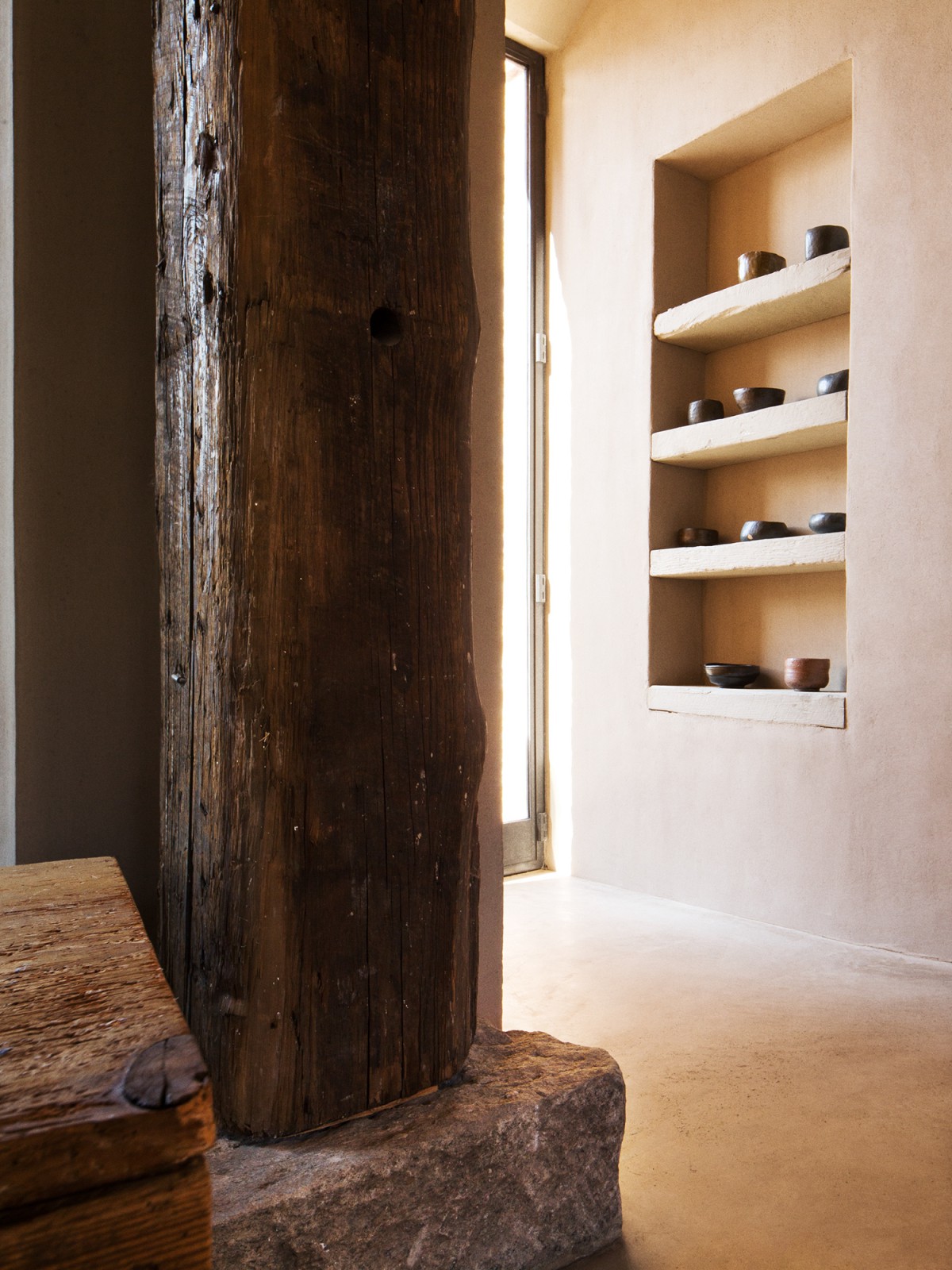 Detail of column and shelving in the Tribeca Penthouse