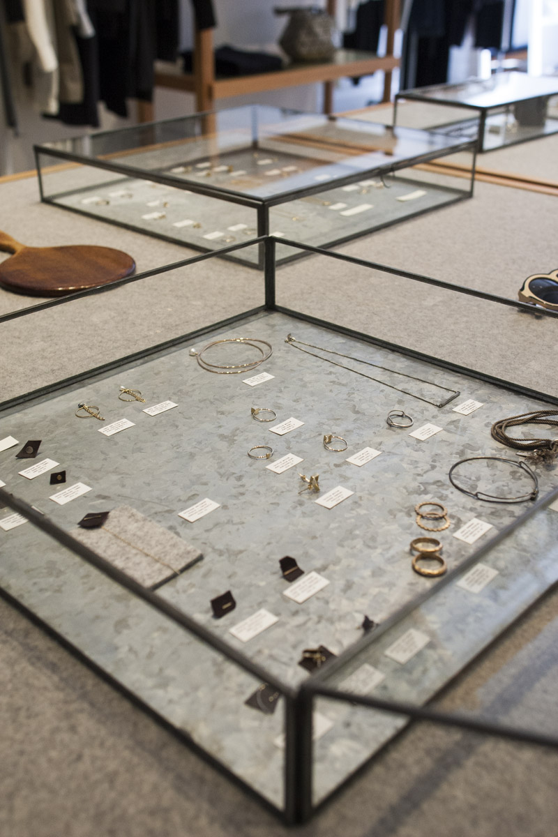 Jewelry display cases