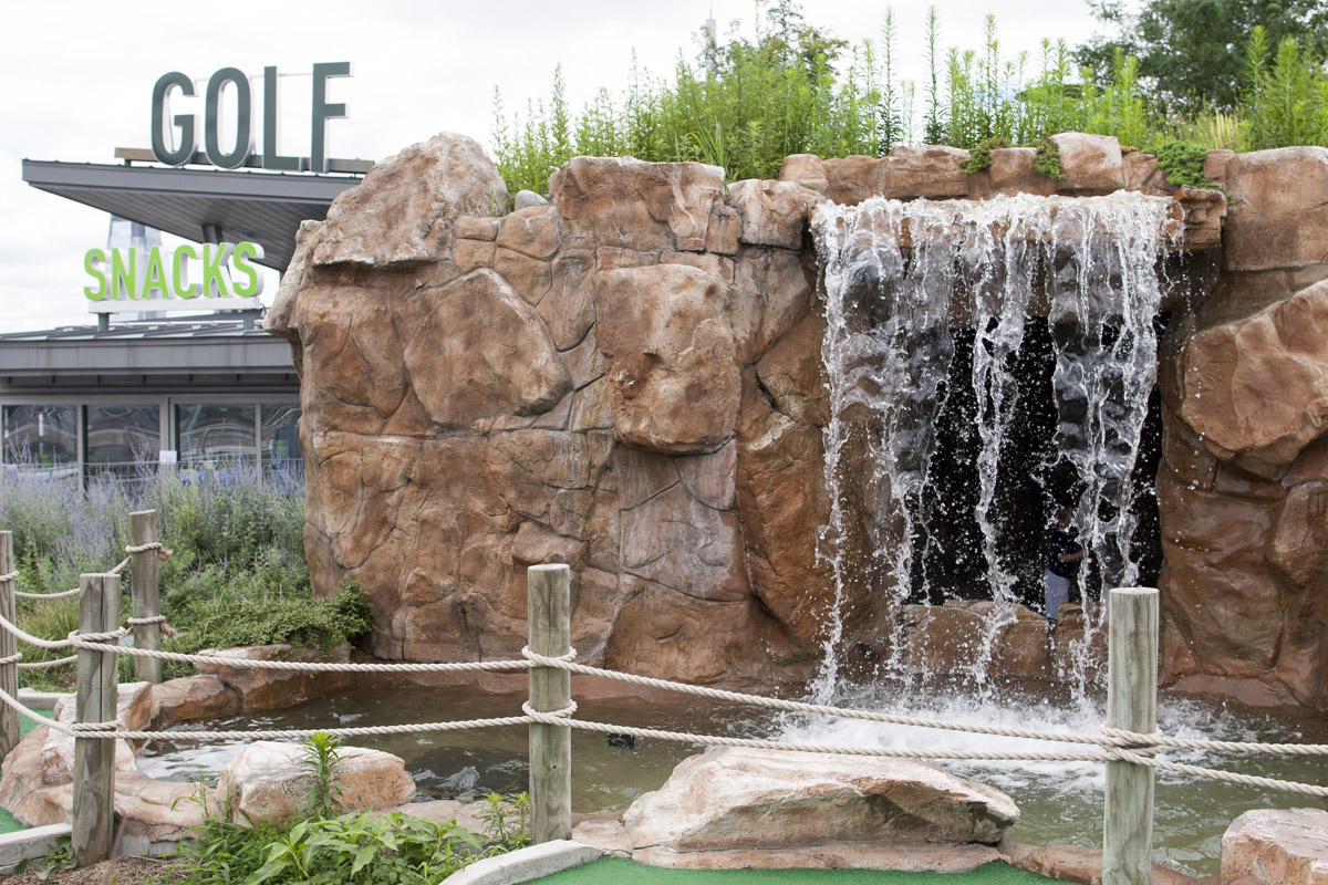 Pier 25 Mini Golf waterfall and rock feature