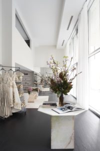 Alternative view of the Nova Octo showroom