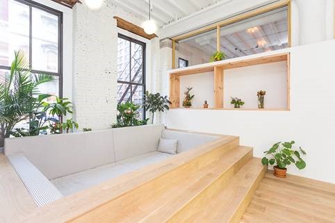 Relaxation area in Sky Ting Yoga Studio
